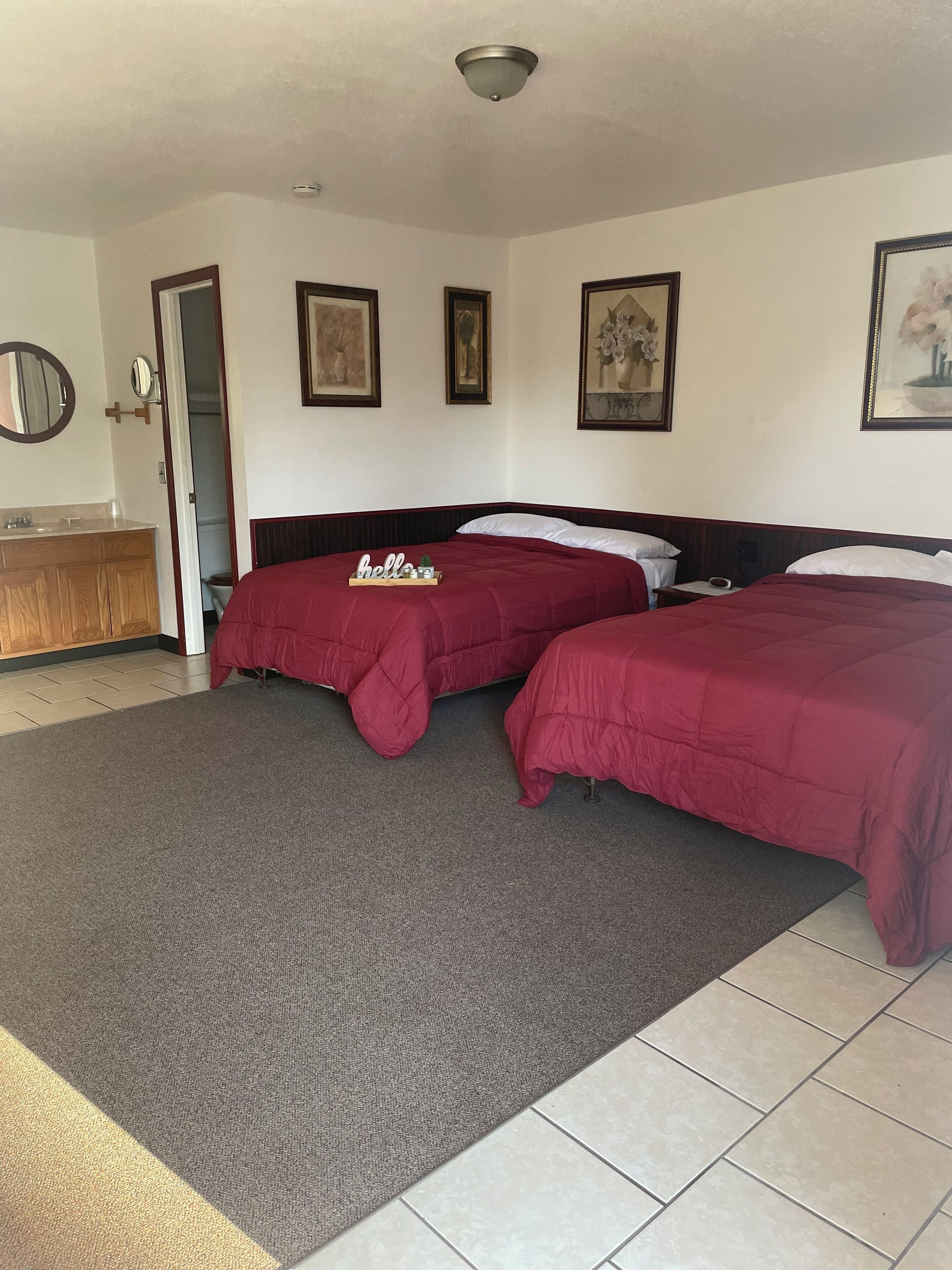 1 bedroom, internet, bed sheets