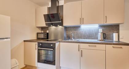 Bonito apartamento para 10 personas con WIFI, TV, patio y vista panorámica