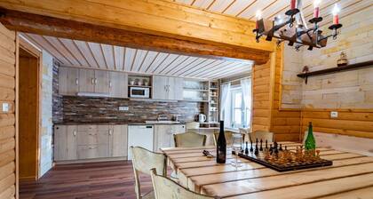 Wohnung in einem Ferienhaus mit W-LAN, TV, Innenhof, Haustiere erlaubt, Panoramablick, Parkplatz