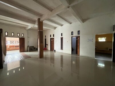 SPOT ON 93999 Kost Ibu Joko Syariah