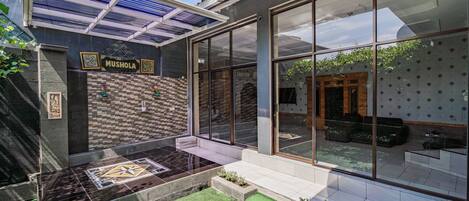 Voorkant van accommodatie