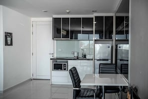 Classic Condo | 1 bedroom, desk, free WiFi