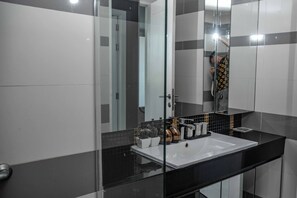Bathroom - Vision condo (Pattaya)