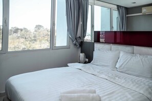 Classic Condo | 1 bedroom, desk, free WiFi - Vision condo (Pattaya)