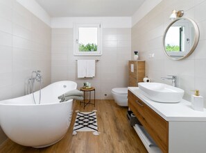 House (Holiday Home Milevoj - Three Bedroom ) | Bathroom