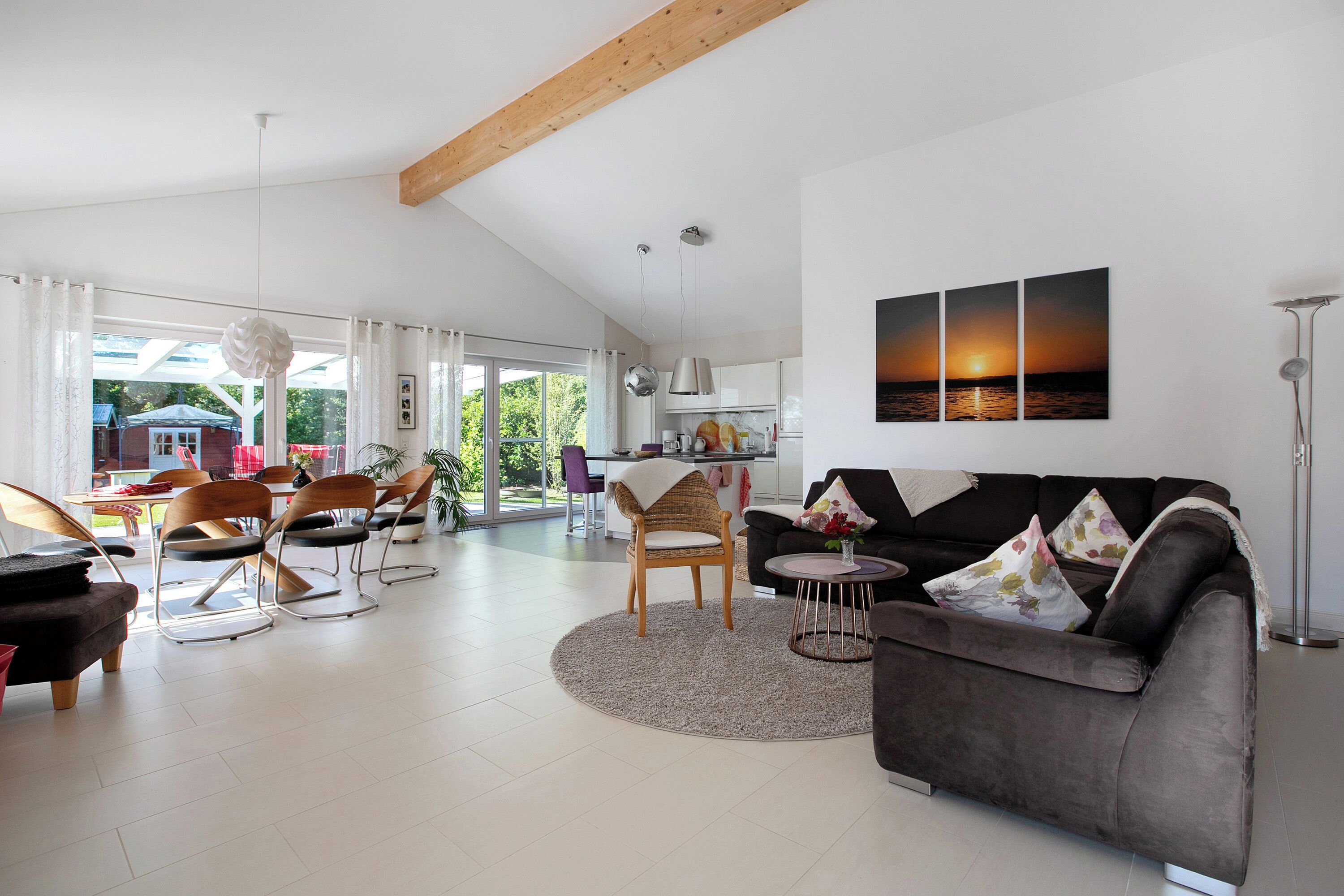 電視、壁爐、音響