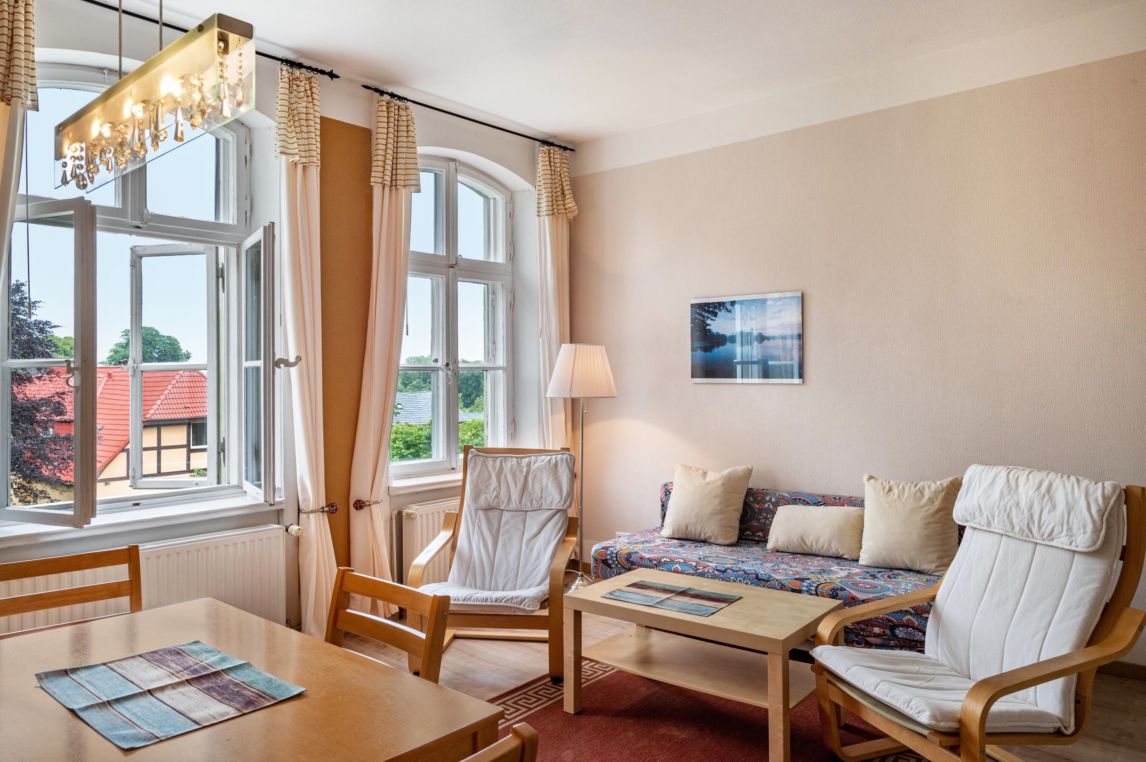 TV, tavolo da ping pong