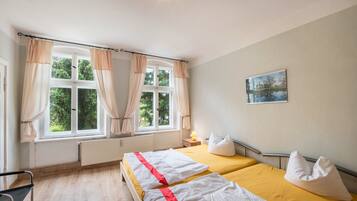 2 bedrooms, free WiFi, bed sheets