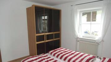 2 slaapkamers, gratis wifi, beddengoed