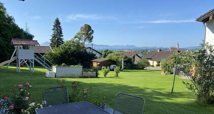 Apartment 'Ferienwohnung Haus Bauer' with Mountain View, Private Terrace and Wi-Fi