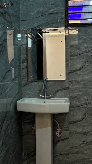 Deluxe Double Room | Living area - JR GRAND RESORT (Jaipur)