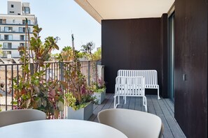 Apartment, Balcony | Balcony - Modern Haven in South TLV by Sea N' Rent (Tel Aviv)