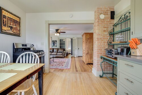 Cozy Elkhart Lake Apartment: Walk to Town & Dining