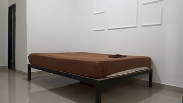 Deluxe Double Room | Bed sheets