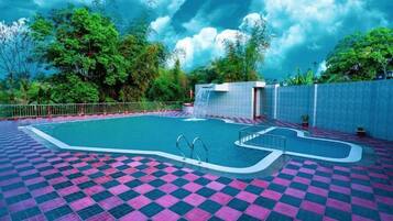 Alberca al aire libre