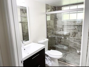 Maison, accessible aux personnes à mobilité réduite | 3 chambres