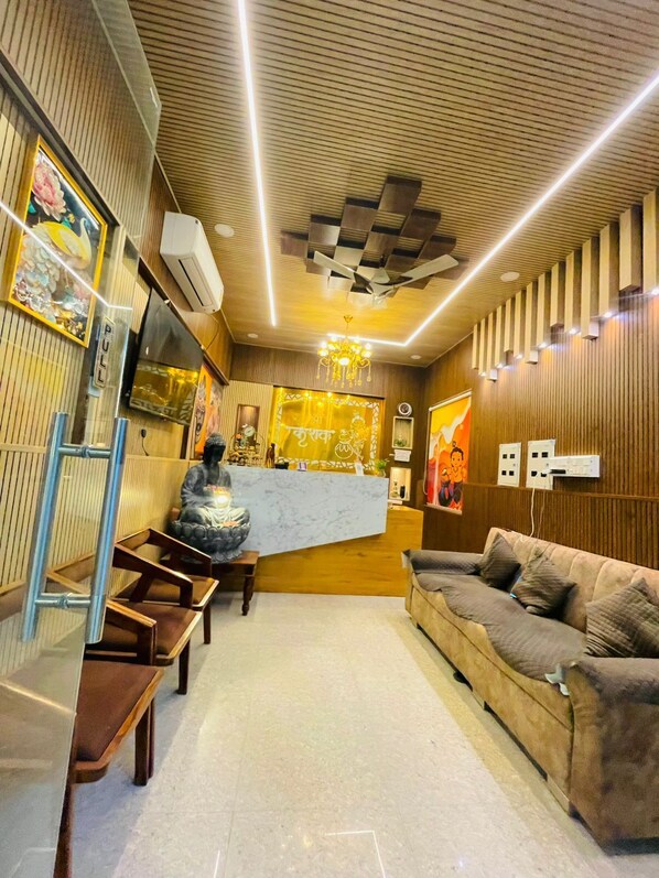 Front of property – evening/night - Shree Keshav Haweli (Sikar)