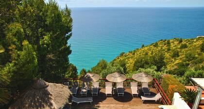 Villa Giulia Resort with private pool and stunning sea views