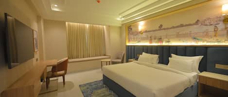 Deluxe Double Room, Garden View