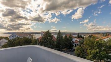 Apartment (One Bedroom Apartment with Terrace an) | Terrace/patio