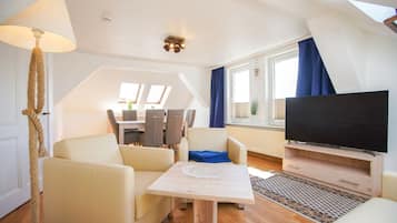 Comfort Apartment, Private Bathroom, City View (Apartment Seehund, 2OG) | Lounge