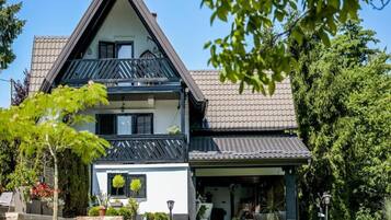 House (Holiday Home Frieden - Three Bedroom ) | Exterior