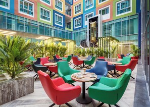 Restaurant - Central Inn Hotel & Suites - Al Sadd, Doha, Qatar (Doha)