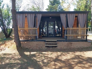 Mobile Home (Dalmatino Pleasure Mobile Home - Two ) | Exterior - Dalmatino Pleasure Mobile Home (Privlaka)