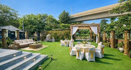 Hotel Lagoona and Banquet Hall