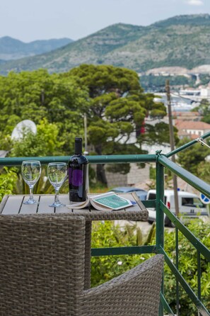 Apartment (Apartment Iva - One Bedroom Apartment) | Balcony - Apartment Iva (Dubrovnik)