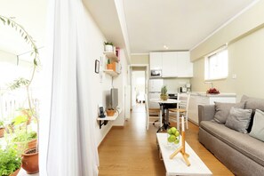 Panoramic Apartment, City View | Living area - Live in Athens, Our first love #01 (Athens)