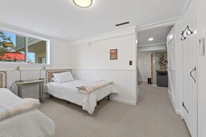 4 soverom, strykejern/-brett, wi-fi og sengetøy