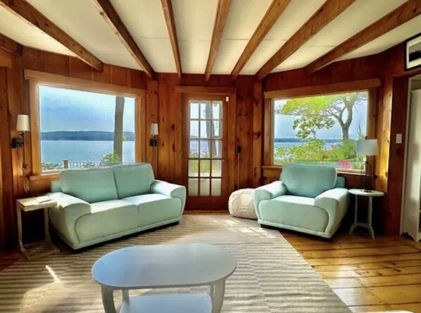 Televisie en een kantoor