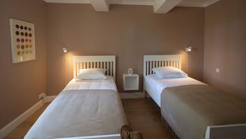 3 chambres, Wi-Fi, draps fournis