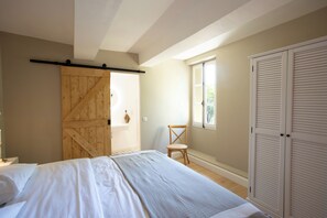 3 chambres, Wi-Fi, draps fournis