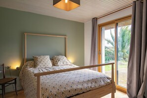 4 soverom, skrivebord, wi-fi og sengetøy