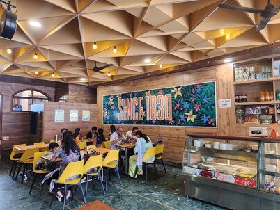 梅格納飯店
