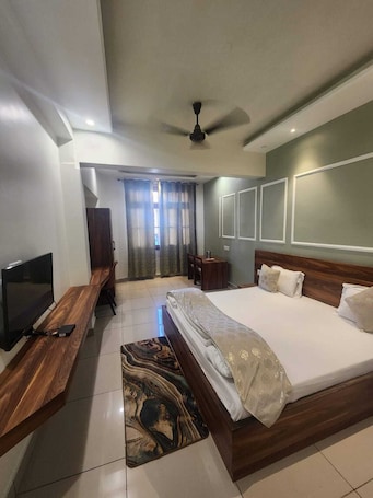 Free WiFi. Hotel Meghna