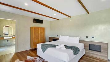 1 室のベッドルーム、アイロン / アイロン台、インターネット、ベッドシーツ