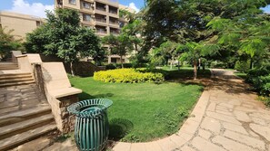 Property grounds - Modern Apartment in Madinaty  (Cairo Governorate)