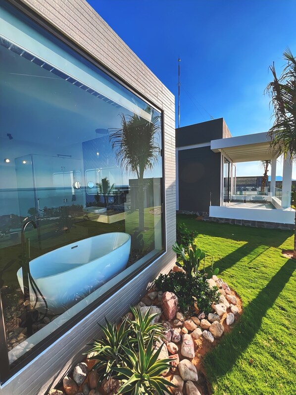 Du Parc Ocean Dune Panorama Ocean View | Banheiro | Produtos de toalete grátis, secador de cabelo, chinelos 