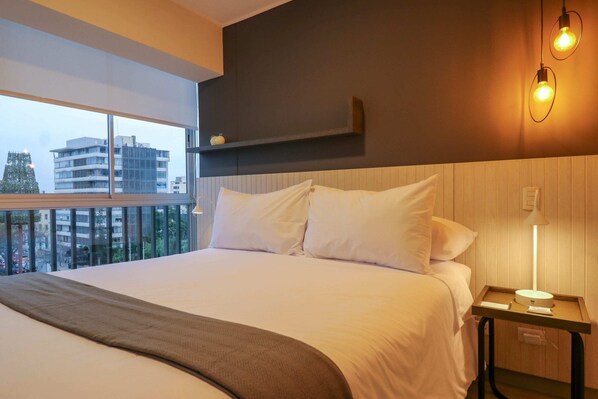 2 室のベッドルーム、アイロン / アイロン台、WiFi、ベッドシーツ