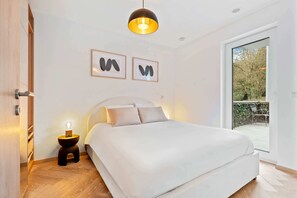1 habitación, tabla de planchar con plancha, wifi y ropa de cama 