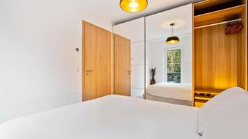 1 chambre, fer et planche à repasser, Wi-Fi, draps fournis