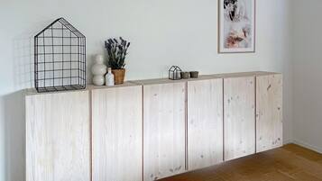 Hus - 3 soveværelser - terrasse | Spisestue