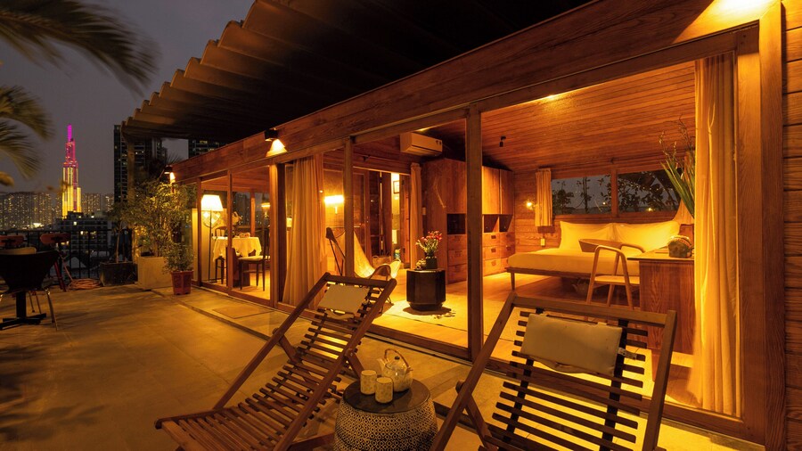 Nexus House Lang Bao Chi