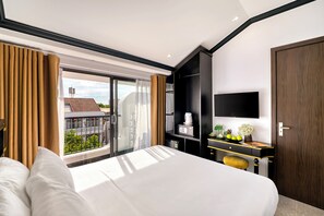 迷你吧、客房内保险箱、遮光窗帘、隔音