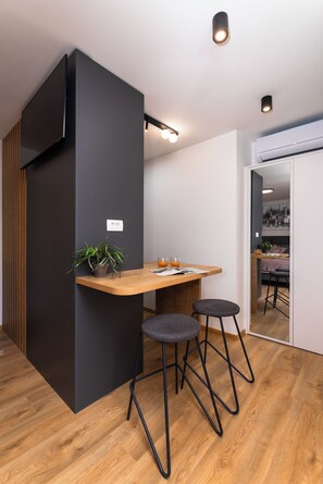 Dining - Elegant rooms in the center, 3-min walking distance from the Diocletian's Palace (Split)
