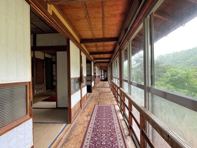 Traditional Japanese Inn with natural hot spring bath. 12 people sleeps here