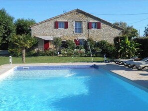Pool - Gite 10/18 pers, private swimming pool, on the river bank between Provence and Ardèche (Saint-Jean-de-Maruéjols-et-Avéjan)